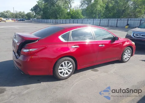 2018 Nissan Altima 2.5 S из США, поврежденный, VIN 1N4AL3AP7JC267327
